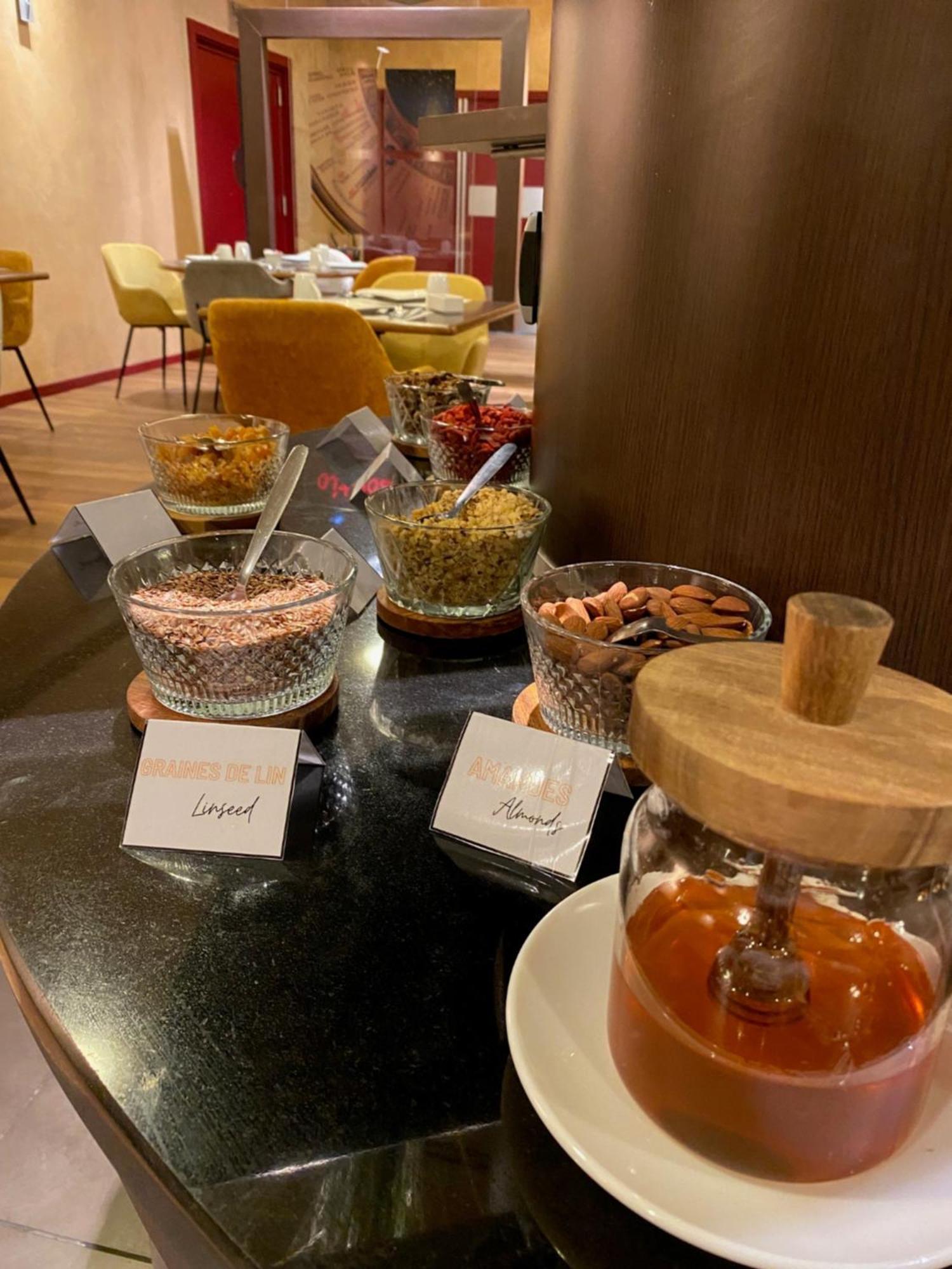 Mercure Besancon Parc Micaud - Hotel & Bar Εξωτερικό φωτογραφία
