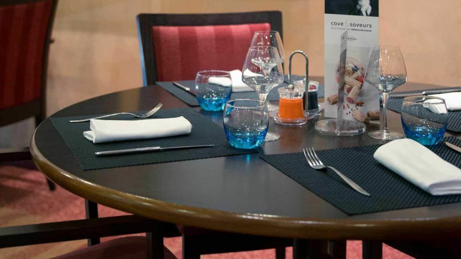 Mercure Besancon Parc Micaud - Hotel & Bar Εξωτερικό φωτογραφία